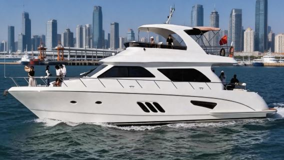 Shenzhen yacht charter · 72-foot Nuo Shi luxury flybridge yacht charter at Shenzhen Qixing Bay for sea fishing