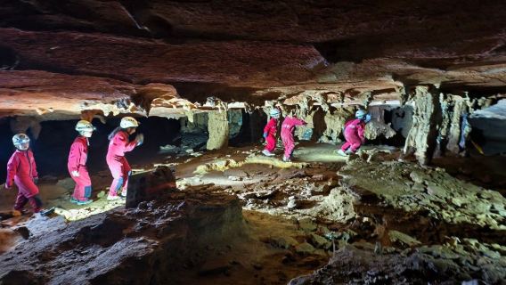 Guilin swallow cave core exploration (including rappelling) | 1-person group + professional instructor + full set of equipment