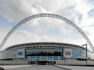 London's Football Stadiums Sightseeing Tour