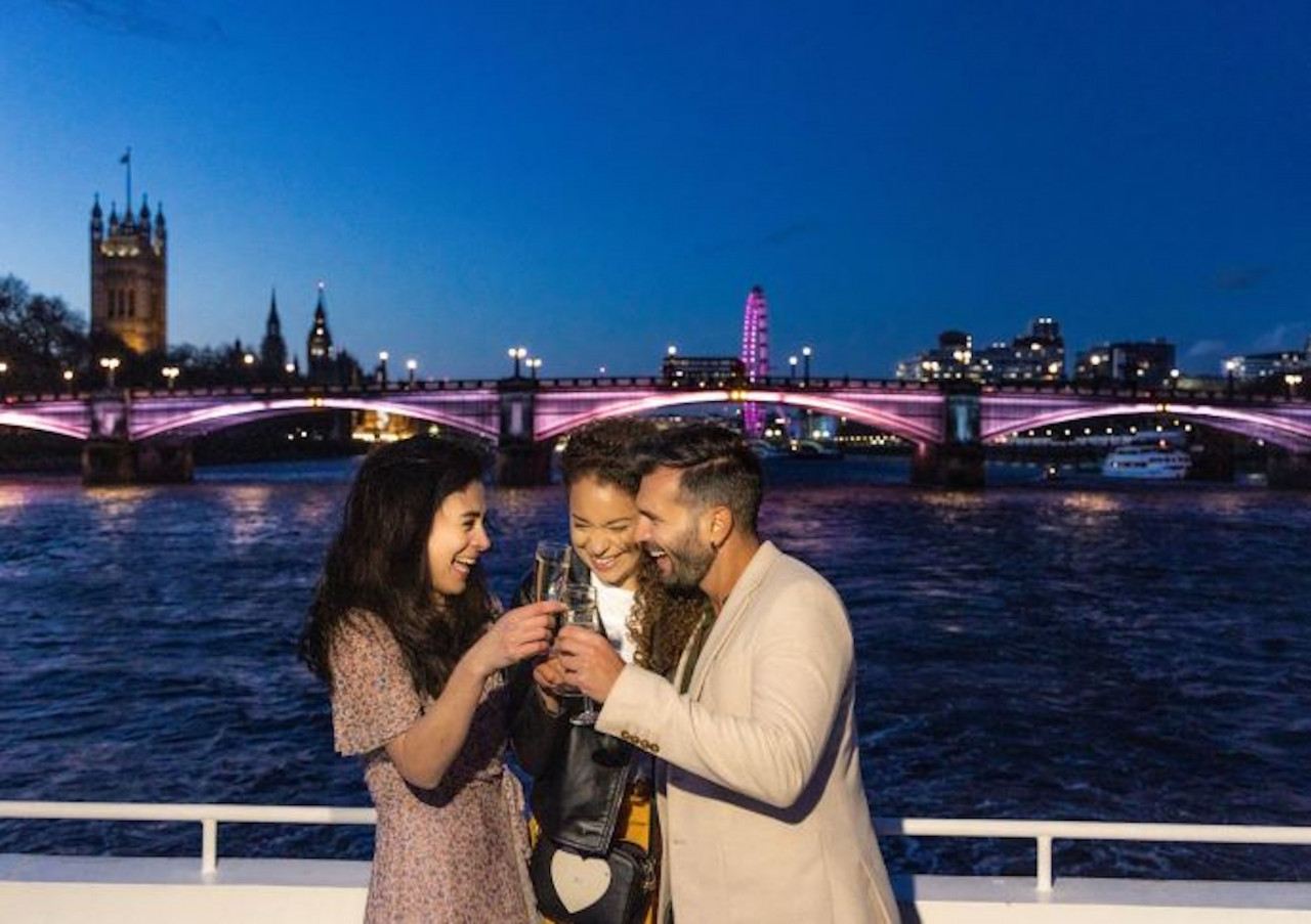 London dinner cruise on the River Thames