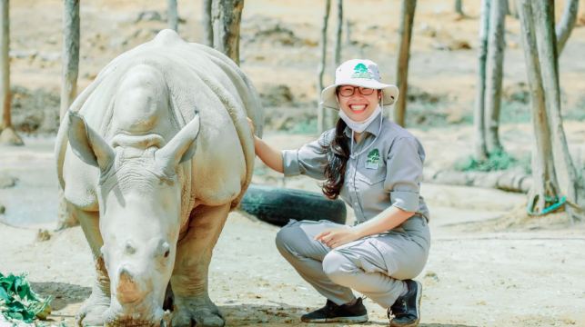 富國島珍珠遊樂園和野生動物園一日遊【包含車接送 + 門票】