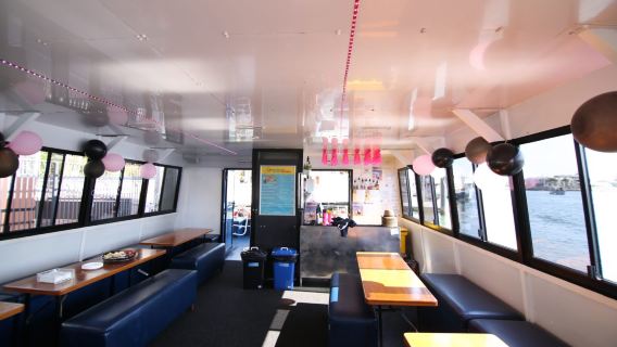 Pelayaran senja 1.5 jam di Gold Coast Surfer's Paradise