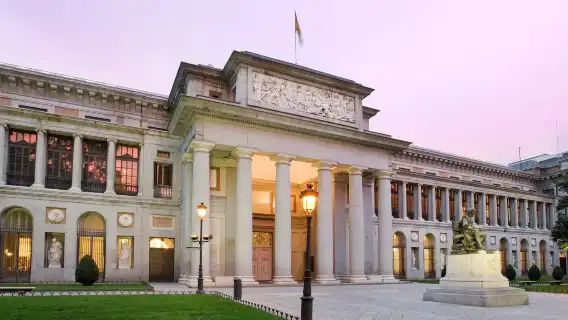 Spain + Madrid Royal Palace + Prado Museum + Puerta del Sol + Retiro Park one-day tour