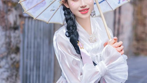 晋中Tripメモリー【ドライバー兼ガイド兼Tripメモリー+メイクアップ&衣装+旅程カスタマイズ+ドローン空撮ミニムービー+未編集写真全データ提供+人数制限なし】