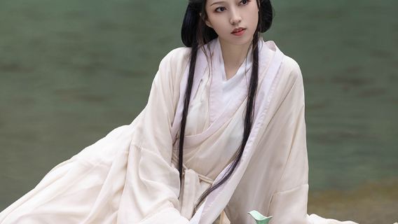 黒河旅行写真【ドライバーとディレクター + メイクと衣料品&アクセサリー+ 旅程のカスタマイズ + 航空マイクロフィルム + ネガ無料 + 人数制限なし】