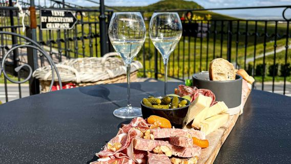 Reims: Champagne Tasting with Lunch Day Trip from Paris