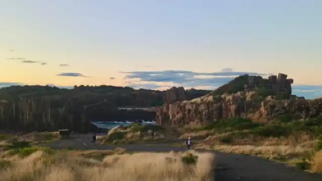 雪梨Kima臥龍港包車一日遊[行程可調//普通話司導]