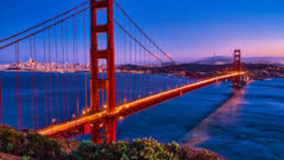 Muir Woods and Sausalito with EXCLUSIVE Battery Spencer Small Group 1-Day Tour