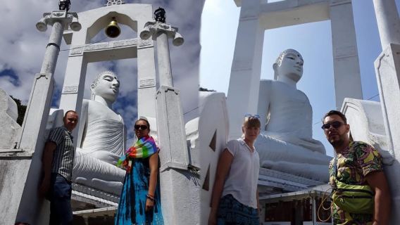 Kandy: Stadtrundfahrt mit dem Tuk Tuk morgens ODER abends