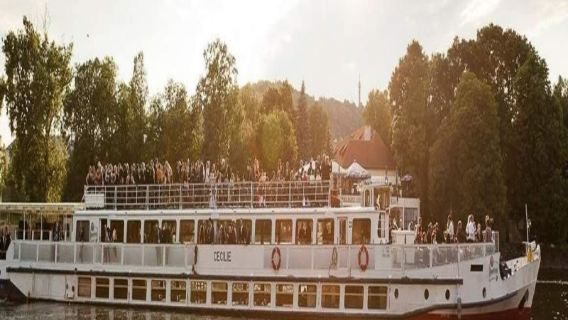 Crociera turistica sul fiume Moldava a Praga, Repubblica Ceca 105801