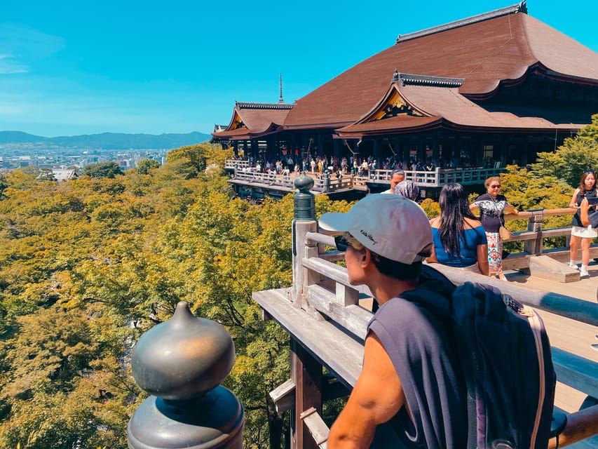 Kyoto's Soul: Gion & Kiyomizudera Historical Walking Tour