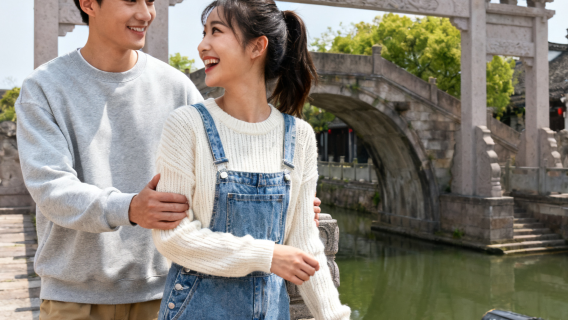 Ningbo Zhengshi Siebzehnter Raum Reisefotografie[Vor-Ort-Sammlung [vollständig bearbeitet] Fotografie und kurze Videoaufnahme MV Eltern-Kind-Fotos Reisefotos Paare]