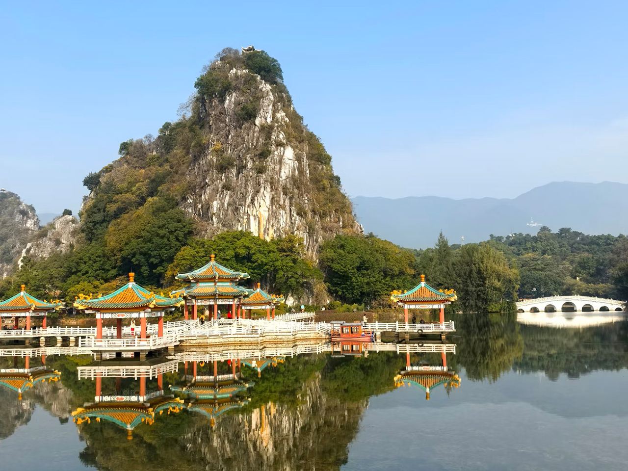 肇慶一日遊·七星巖/鼎湖山【廣州深圳出發包車·精選純玩團】