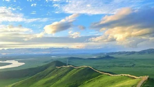 1-day tour from Yanji to the West Slope of Changbai Mountain Scenic Area (Tianchi) - Pure Play