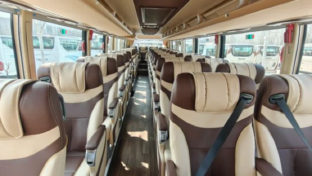 Bezpośredni autobus Chengdu - Dolina Bipeng (opcja biletu w jedną stronę lub w obie strony), pojazdy certyfikowane