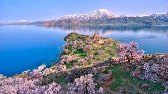 Garni Temple + Geghard Monastery + Lake Sevan one-day tour in Armenia