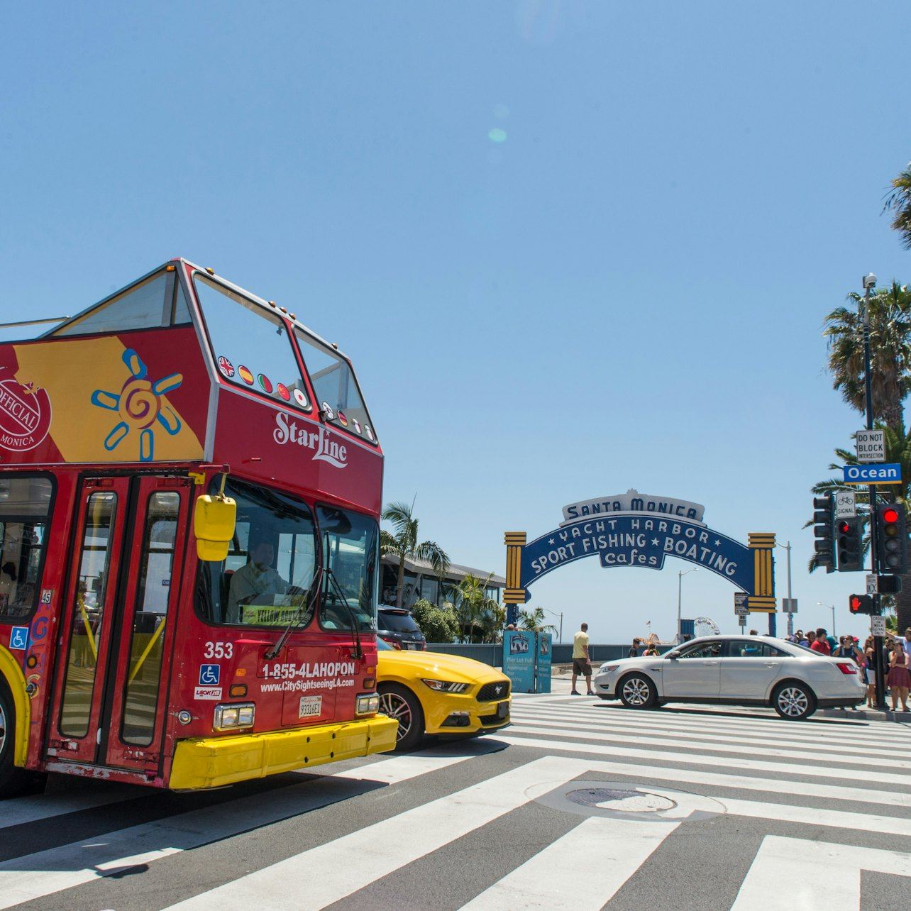 City Sightseeing Los Angeles: Hop-on Hop-off Bus Tour