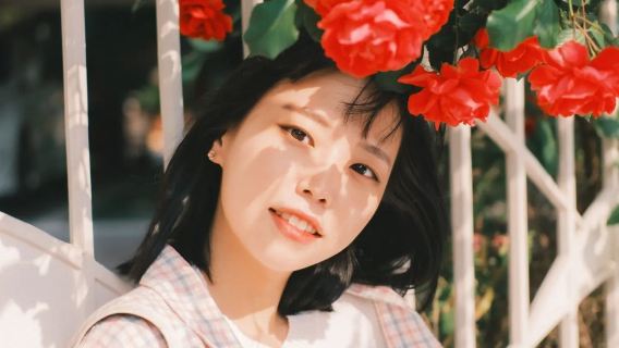 長春旅行写真【ドライバーとガイド + 旅行写真 + 結婚式の写真、航空写真、マイクロフィルム + メイクアップと衣料品&アクセサリー+ 旅程のカスタマイズ + 人数無制限】