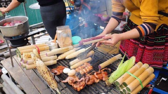3-tägige Mu Cang Chai-Rundreise mit dem Motorrad (mit lokalem Experten)