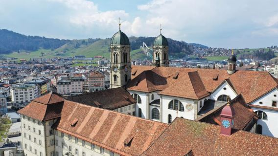 Da Zurigo: Rapperswil, Einsiedeln, Lindt Home of Chocolate