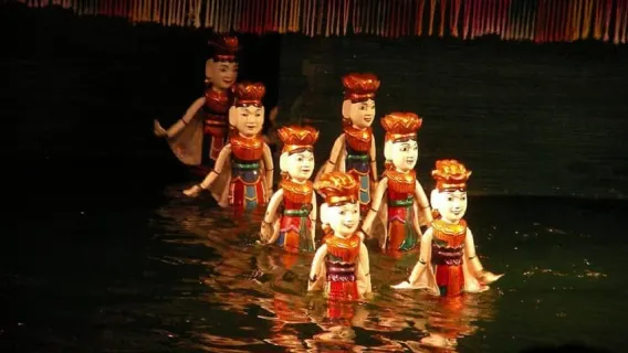 Hanói: Entrada para el espectáculo de marionetas acuáticas con servicio de entrega en el hotel