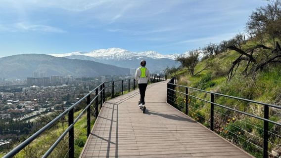 Cordillère des Andes en trottinette électrique, culture et nature