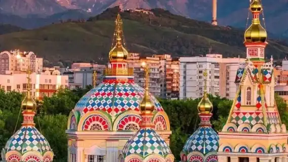 Uzbekistan + Registan + Shah-i-Zinda Mausoleum Complex/Exploring the Mysterious Ancient Kingdom of Central Asia