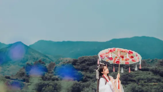 昌黎旅拍【攝影攝像空拍約拍隨走隨拍 +多語言翻譯本地攝影師導遊】