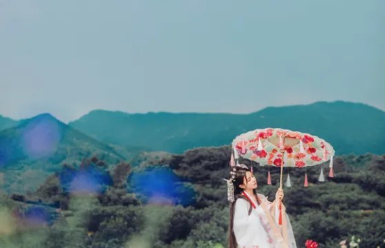 昌黎旅拍【攝影攝像航拍約拍隨走隨拍 +多語言翻譯本地攝影師】