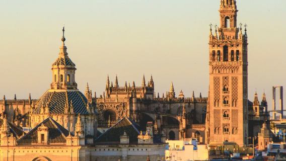 西班牙塞維利亞王宮＋塞維利亞主教堂＋瓜達爾基維爾河/中文專車