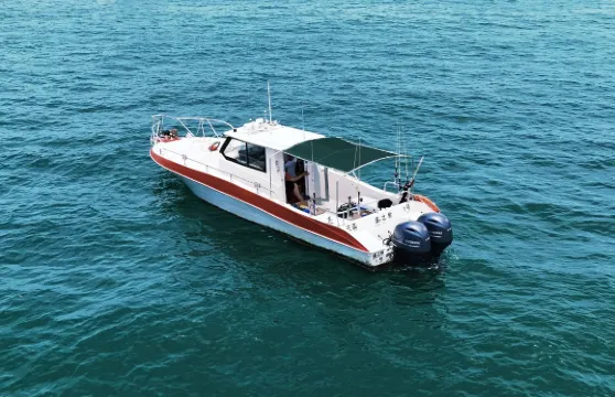 海南三亞45尺專業釣魚艇包船出海海釣4小時【專業船長教學+免費提供魚竿魚餌+全程無二次消費】