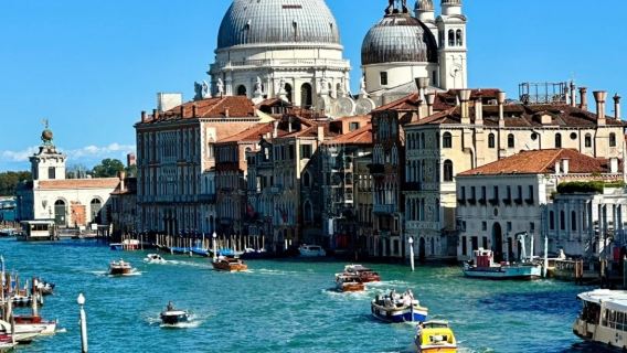 義大利佛羅倫斯-五漁村任選-拉斯佩齊亞坐小火車入內-包車精選