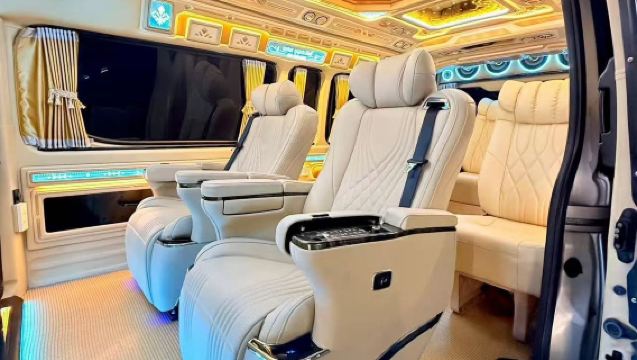 Bangkok-Hua Hin One-Way Private Car Service with 24/7 Chinese Customer Support and Multiple Vehicle Types Available