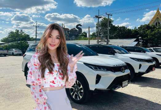[Urgent Booking] Private Car Service from Bangkok Suvarnabhumi Airport/Don Mueang Airport to Bangkok City Center