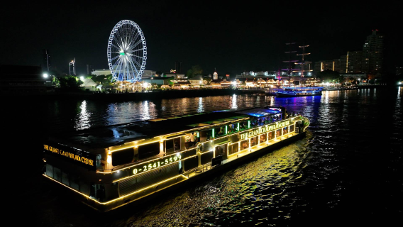 The Grand Chaophraya Cruise with Buffet, Live Music and Traditional Thai performances