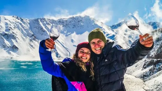 Cile: tour di un giorno a Valle del Maipo + Lago Glaciar Yeso con partenza da Santiago del Cile 