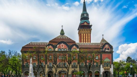 Belgrade pergi-balik | Lawatan Sehari ke Dewan Bandaraya Subotica + Sinagog + Tasik Palic + Ladang Anggur