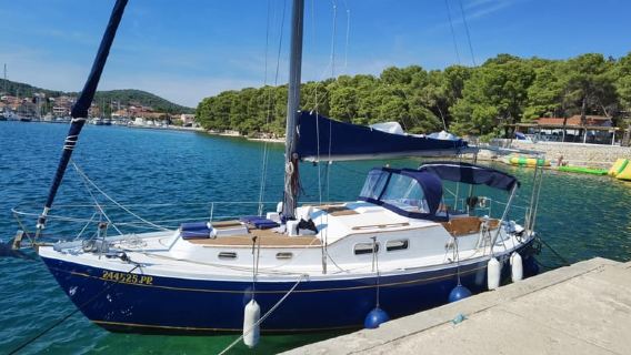 Zadar: Adriatic Sailing Tour with Snorkeling and SUP