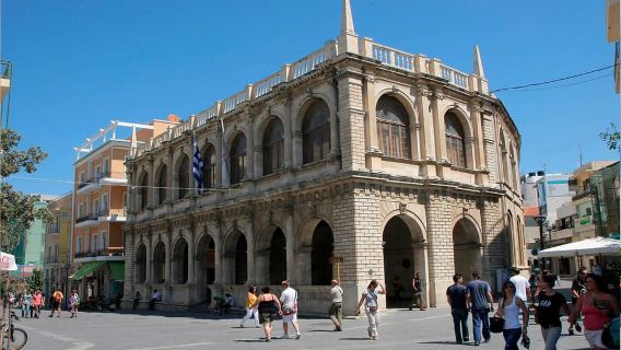 Day Trip To Heraklion City Center & Market & CretAquarium