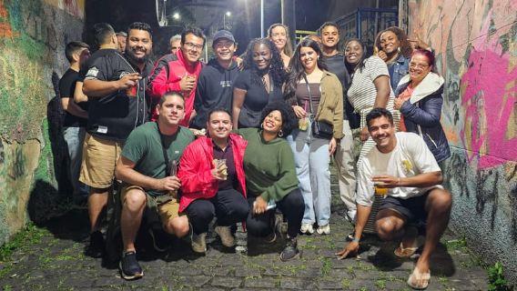 Rio: Pub crawl in Pedra do Sal. Night with live music, dancing, shots