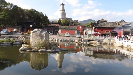 山西五台山殊像寺黛螺頂顯通寺塔院寺一日遊【保定出發五台山】