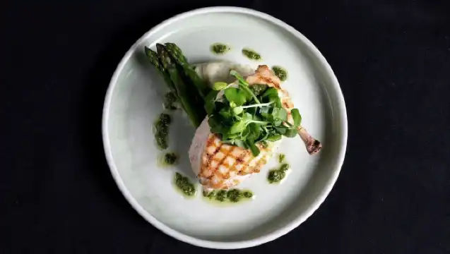 雪梨showboat三道式晚宴+3小時百老匯式歌舞表演