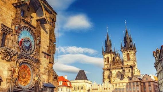 Prague Old Town exploration game and tour