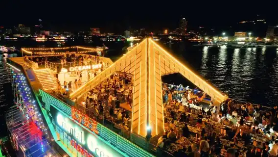 泰國芭達雅格蘭島出海+東方嘉年華海天盛筵一日遊