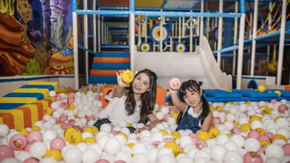 澳門大三巴+威尼斯人一日包車遊【景點任選/司機兼導遊上門接駁】