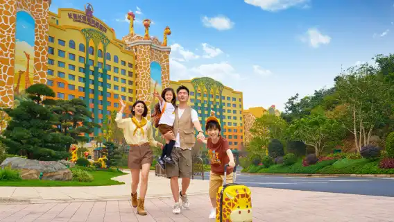 Private charter transfer service from Hong Kong and Macau to Guangdong - Hong Kong Disneyland/Qingyuan/Guangzhou/Zhuhai Chimelong tourism - cross-border shuttle bus transfer between cities, airports, and hotels with dual license plates