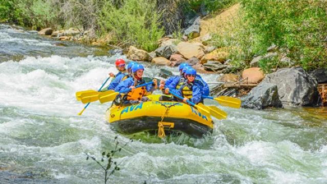 Buena Vista: Browns Canyon Sizzler Full day + Lunch