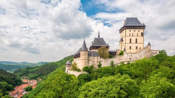 Karlstejn Castle and Czech Grand Canyon Tour (semi)private