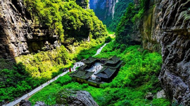 重慶出發武隆天生三橋 烏江畫廊私人導覽一日游（含游船）