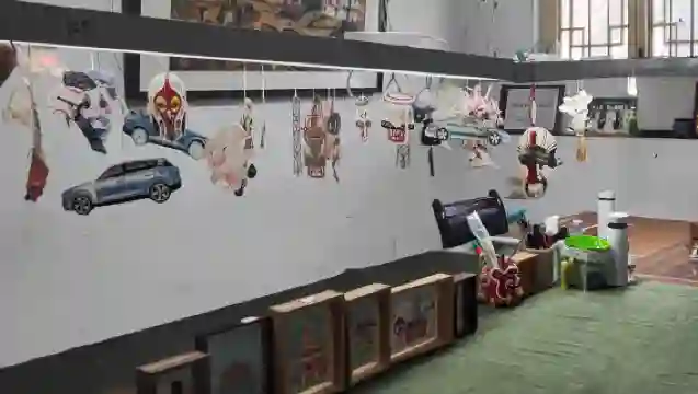 【西安非遺體驗】陝西西安汪氏皮影非遺工坊手工上色體驗+觀看皮影戲表演（成品可以帶走+親子研學互動體驗）